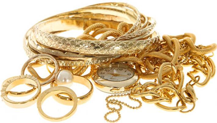 10 astuces pour l'entretien et le nettoyage bijoux plaqué or