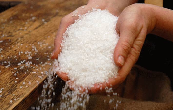 Utilisation du sel contre la malchance et en astuce naturelle